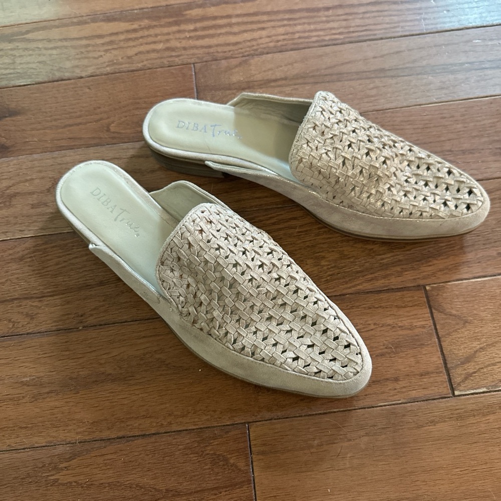 Rose Gold Slip-On Mules with Perforated Design